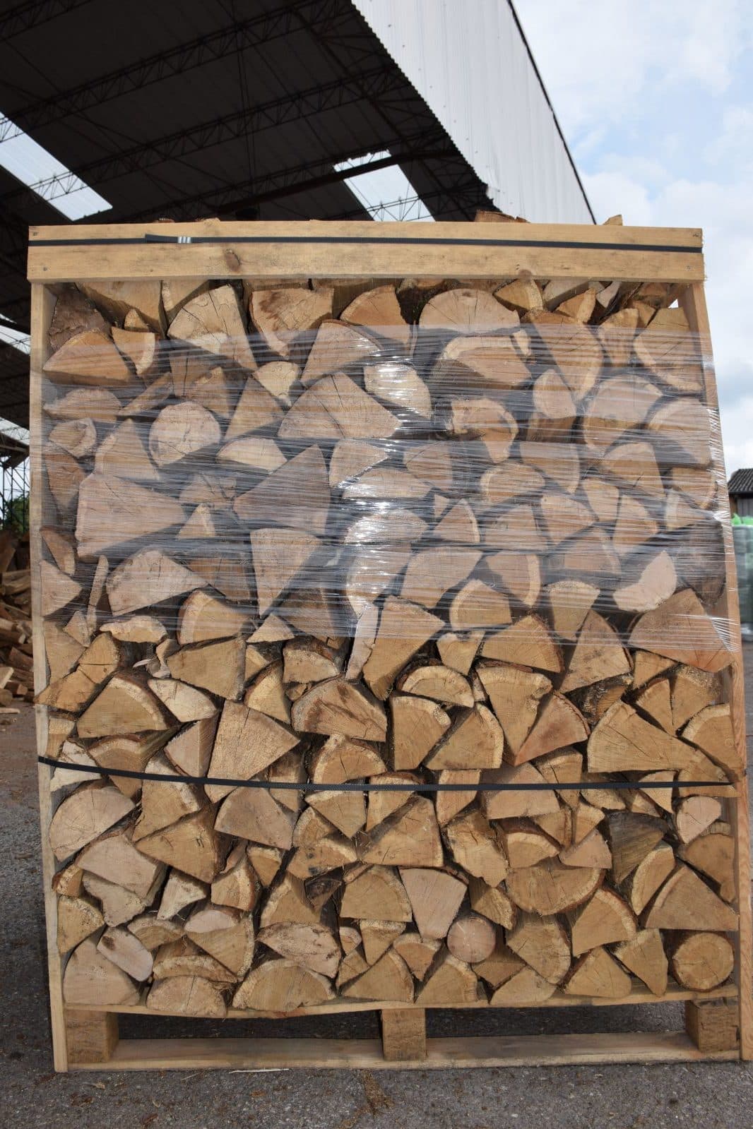 Bois de chauffage sec sur palette – 50 cm